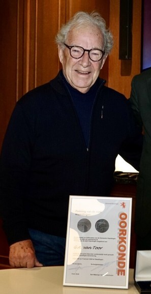 260113 Gerrit van Toor Erepenning Vlaardingen